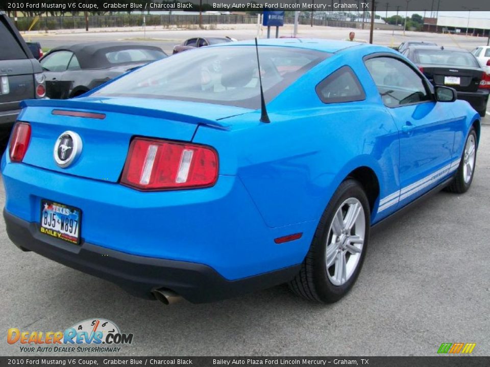 2010 Ford Mustang V6 Coupe Grabber Blue / Charcoal Black Photo #4