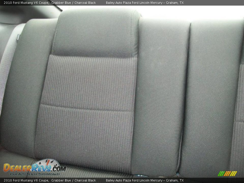 2010 Ford Mustang V6 Coupe Grabber Blue / Charcoal Black Photo #15