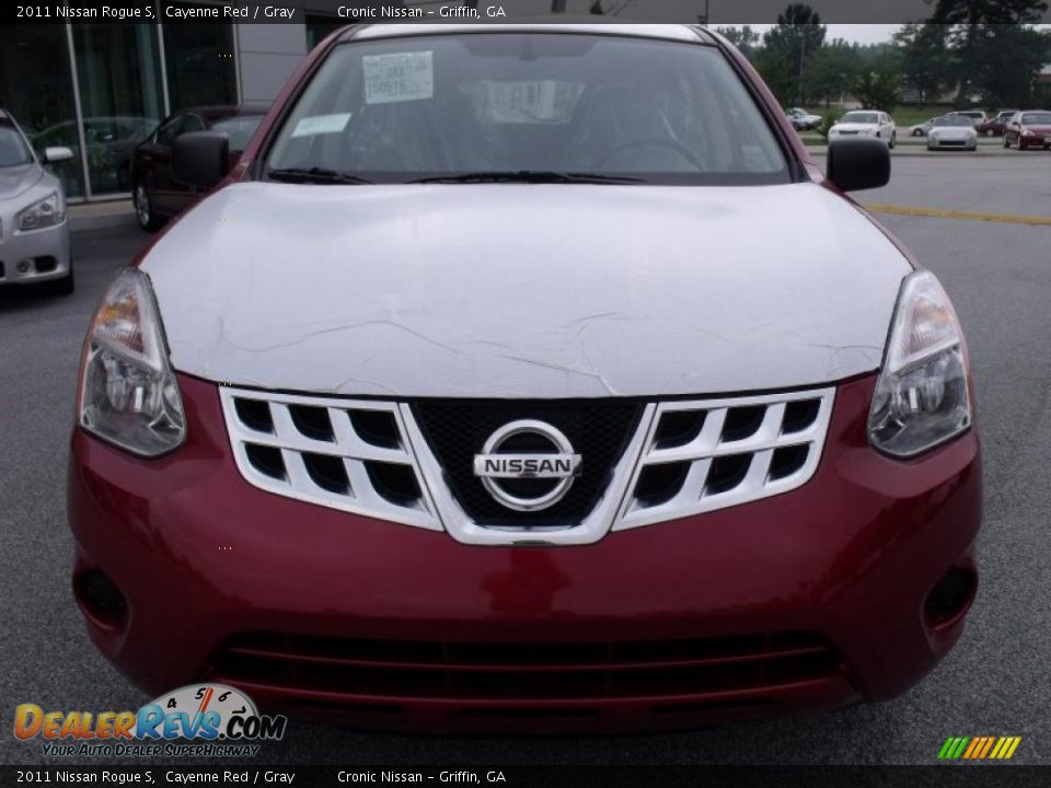 2011 Nissan Rogue S Cayenne Red / Gray Photo #8