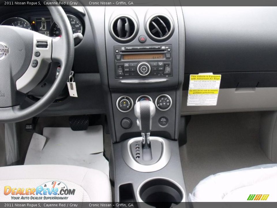 2011 Nissan Rogue S Cayenne Red / Gray Photo #10
