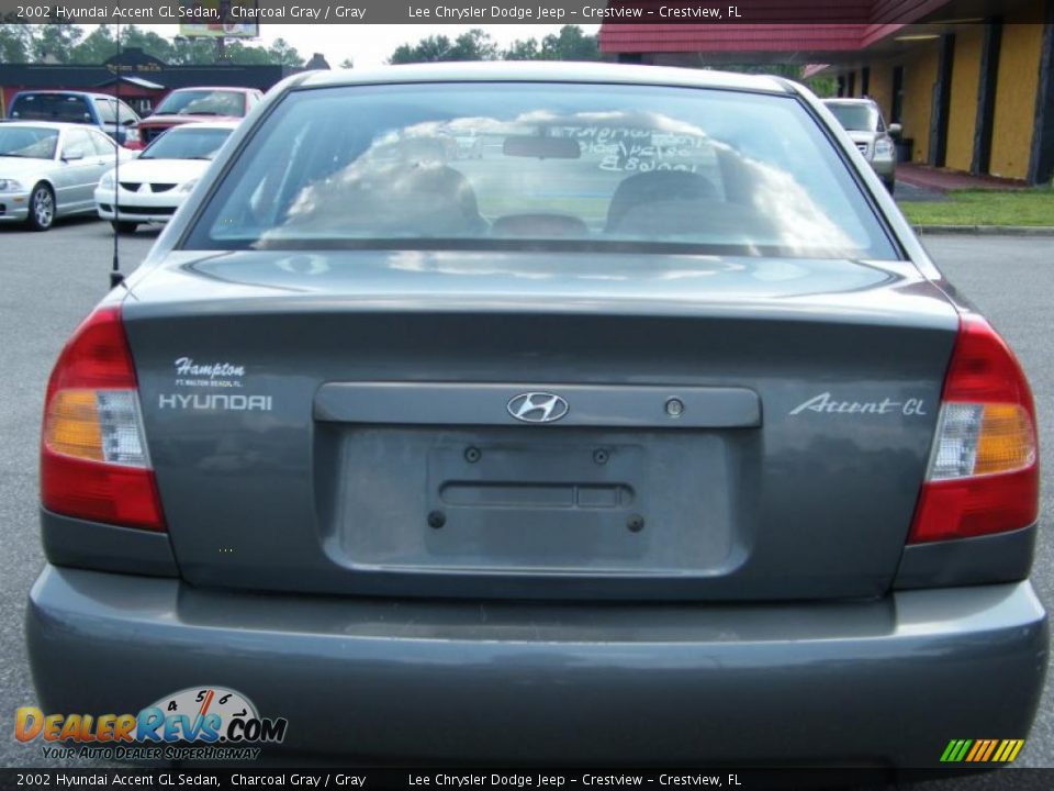 2002 Hyundai Accent GL Sedan Charcoal Gray / Gray Photo #4