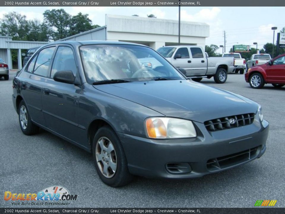 2002 Hyundai Accent GL Sedan Charcoal Gray / Gray Photo #7