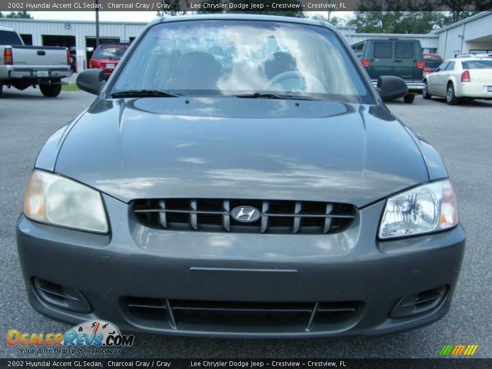 2002 Hyundai Accent GL Sedan Charcoal Gray / Gray Photo #8