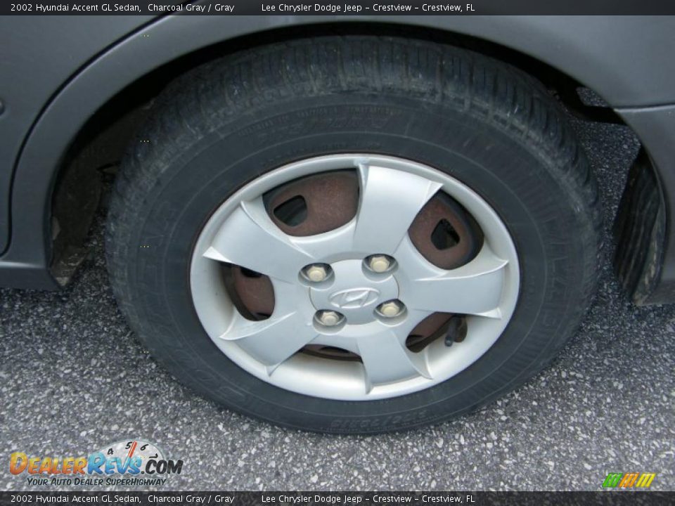 2002 Hyundai Accent GL Sedan Charcoal Gray / Gray Photo #11