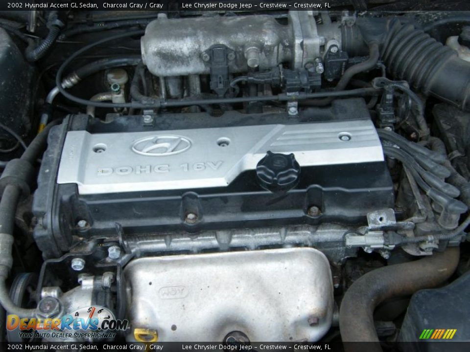 2002 Hyundai Accent GL Sedan Charcoal Gray / Gray Photo #16
