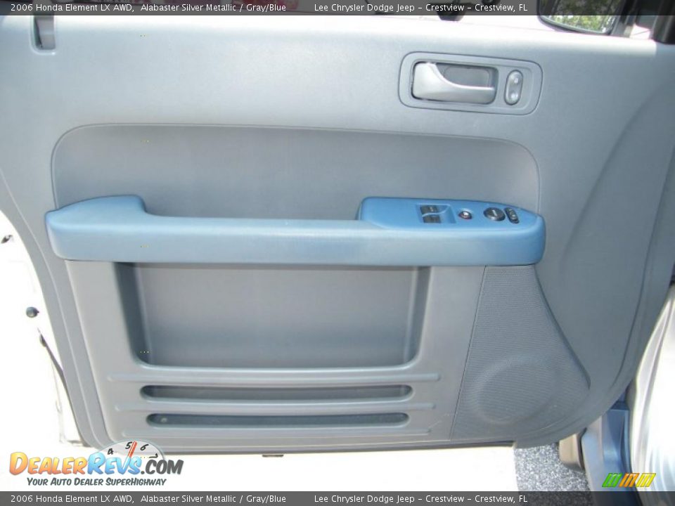 2006 Honda Element LX AWD Alabaster Silver Metallic / Gray/Blue Photo #17