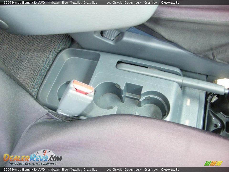 2006 Honda Element LX AWD Alabaster Silver Metallic / Gray/Blue Photo #31