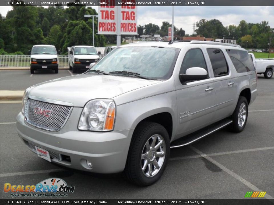 2011 GMC Yukon XL Denali AWD Pure Silver Metallic / Ebony Photo #1