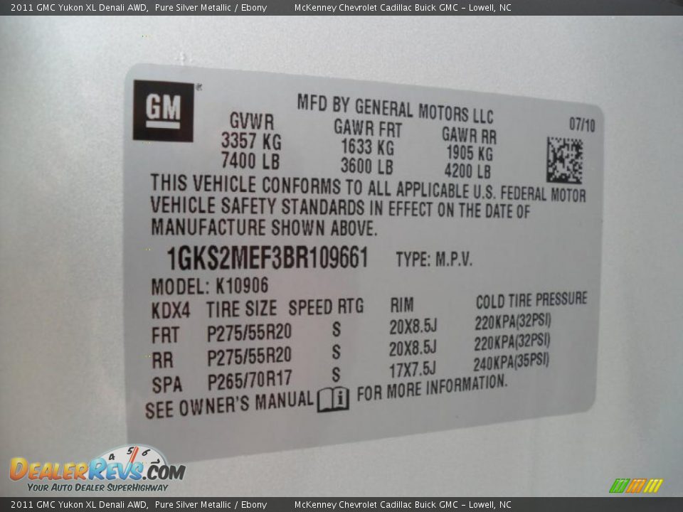 2011 GMC Yukon XL Denali AWD Pure Silver Metallic / Ebony Photo #6