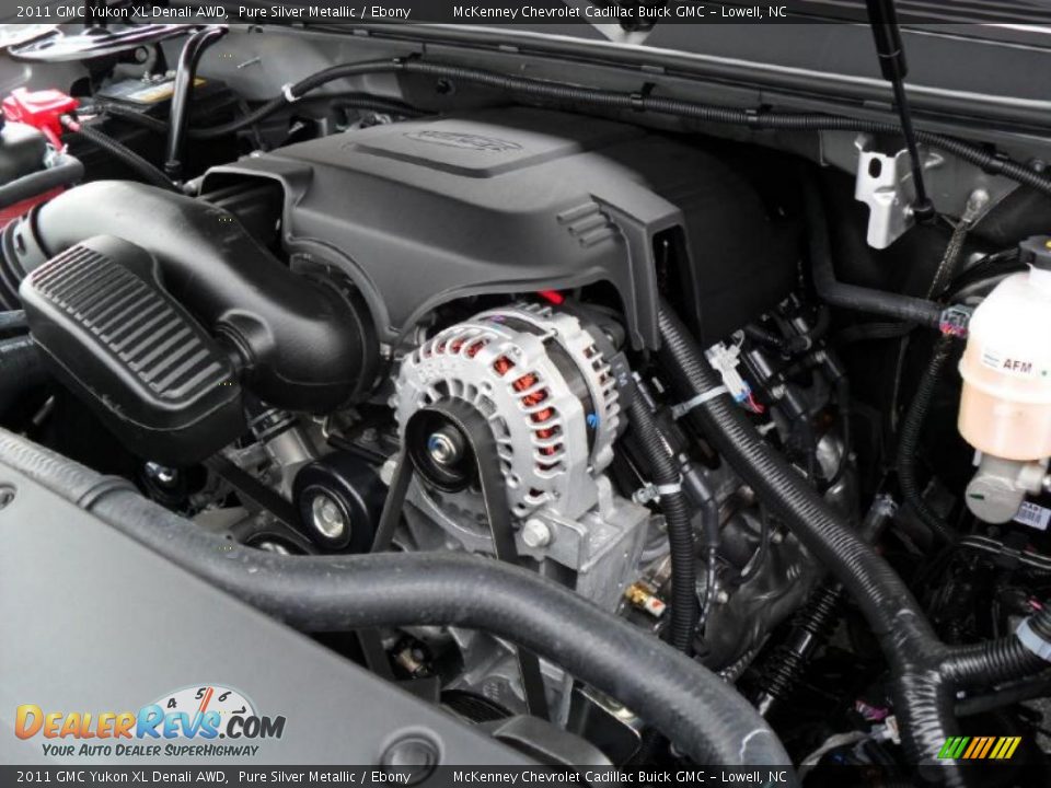 2011 GMC Yukon XL Denali AWD Pure Silver Metallic / Ebony Photo #30