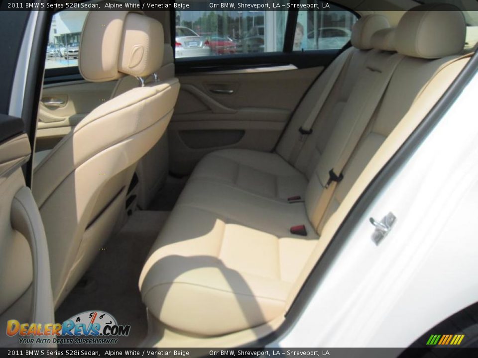 2011 BMW 5 Series 528i Sedan Alpine White / Venetian Beige Photo #8