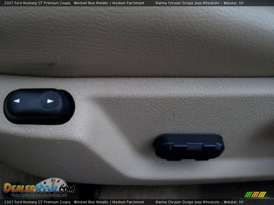 2007 Ford Mustang GT Premium Coupe Windveil Blue Metallic / Medium Parchment Photo #3