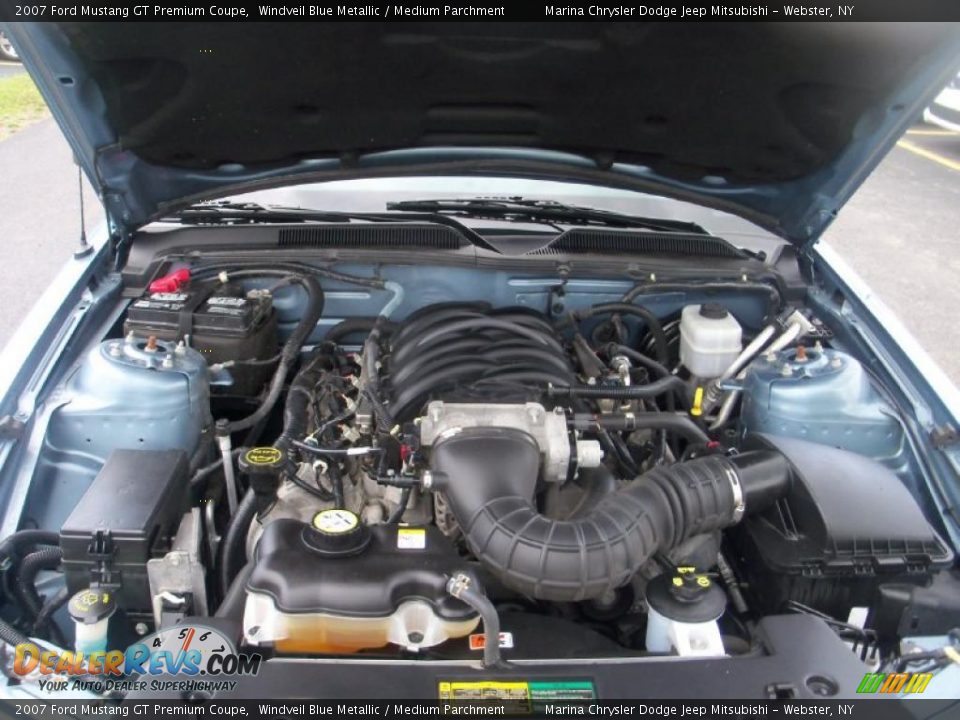 2007 Ford Mustang GT Premium Coupe Windveil Blue Metallic / Medium Parchment Photo #14
