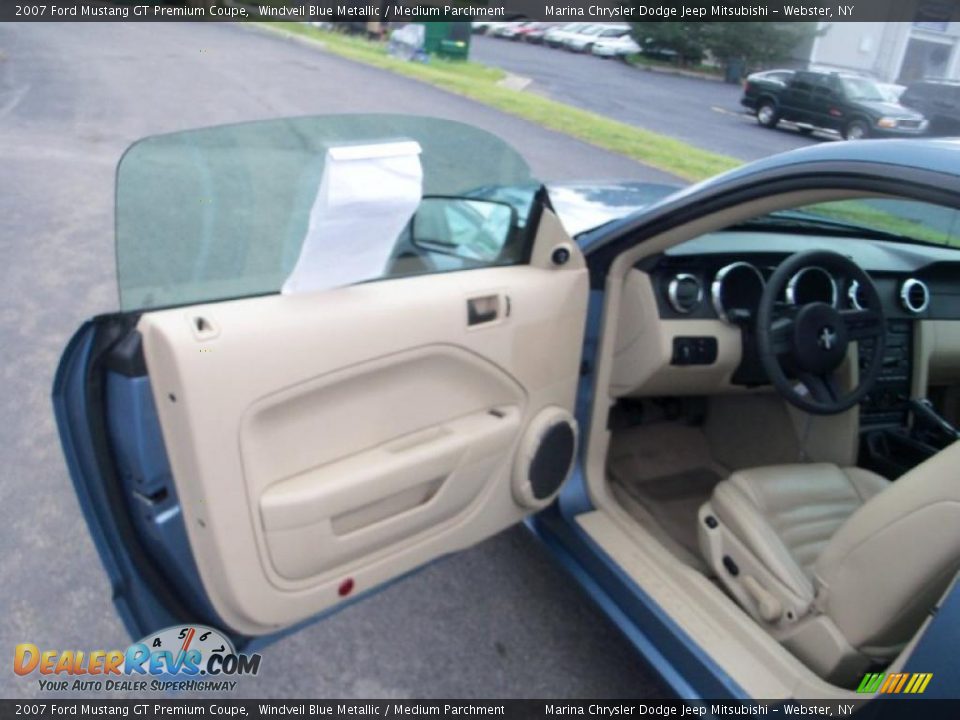 2007 Ford Mustang GT Premium Coupe Windveil Blue Metallic / Medium Parchment Photo #15