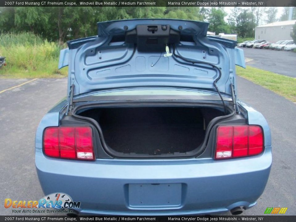 2007 Ford Mustang GT Premium Coupe Windveil Blue Metallic / Medium Parchment Photo #17