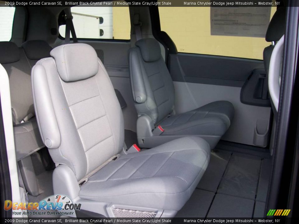 2009 Dodge Grand Caravan SE Brilliant Black Crystal Pearl / Medium Slate Gray/Light Shale Photo #20