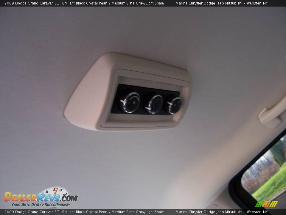 2009 Dodge Grand Caravan SE Brilliant Black Crystal Pearl / Medium Slate Gray/Light Shale Photo #21