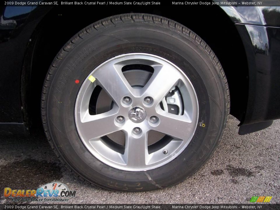 2009 Dodge Grand Caravan SE Brilliant Black Crystal Pearl / Medium Slate Gray/Light Shale Photo #24