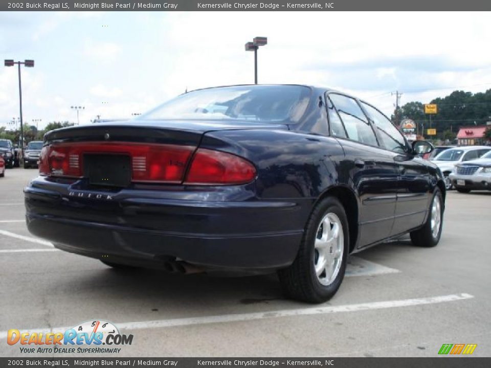 2002 Buick Regal LS Midnight Blue Pearl / Medium Gray Photo #3