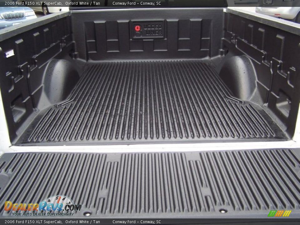 2006 Ford F150 XLT SuperCab Oxford White / Tan Photo #15