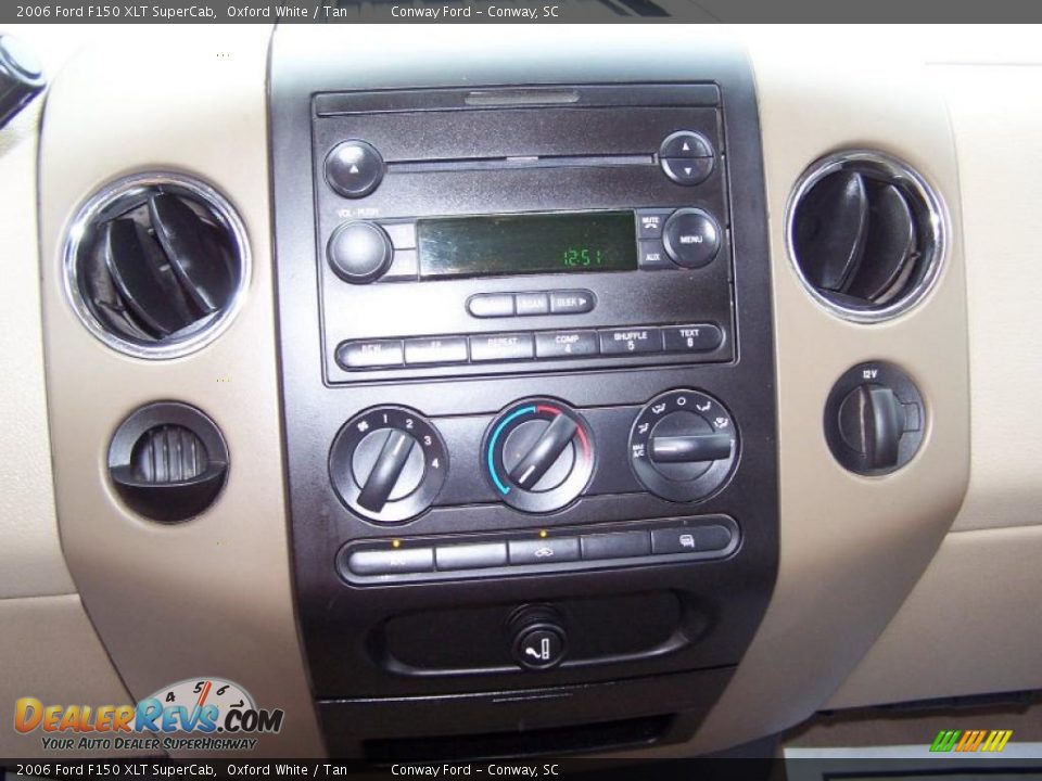 2006 Ford F150 XLT SuperCab Oxford White / Tan Photo #24