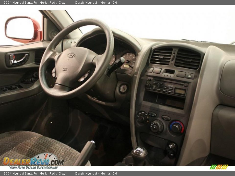2004 Hyundai Santa Fe Merlot Red / Gray Photo #17