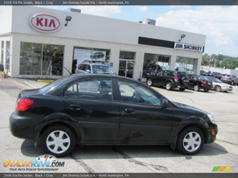 2006 Kia Rio Sedan Black / Gray Photo #2