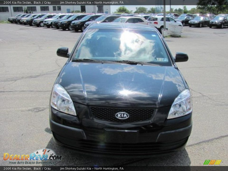 2006 Kia Rio Sedan Black / Gray Photo #7