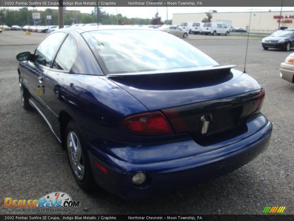 2002 Pontiac Sunfire SE Coupe Indigo Blue Metallic / Graphite Photo #4