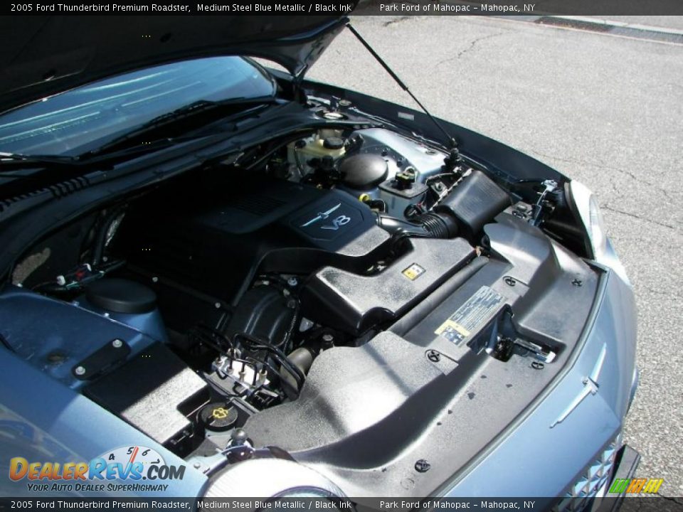 2005 Ford Thunderbird Premium Roadster Medium Steel Blue Metallic / Black Ink Photo #10