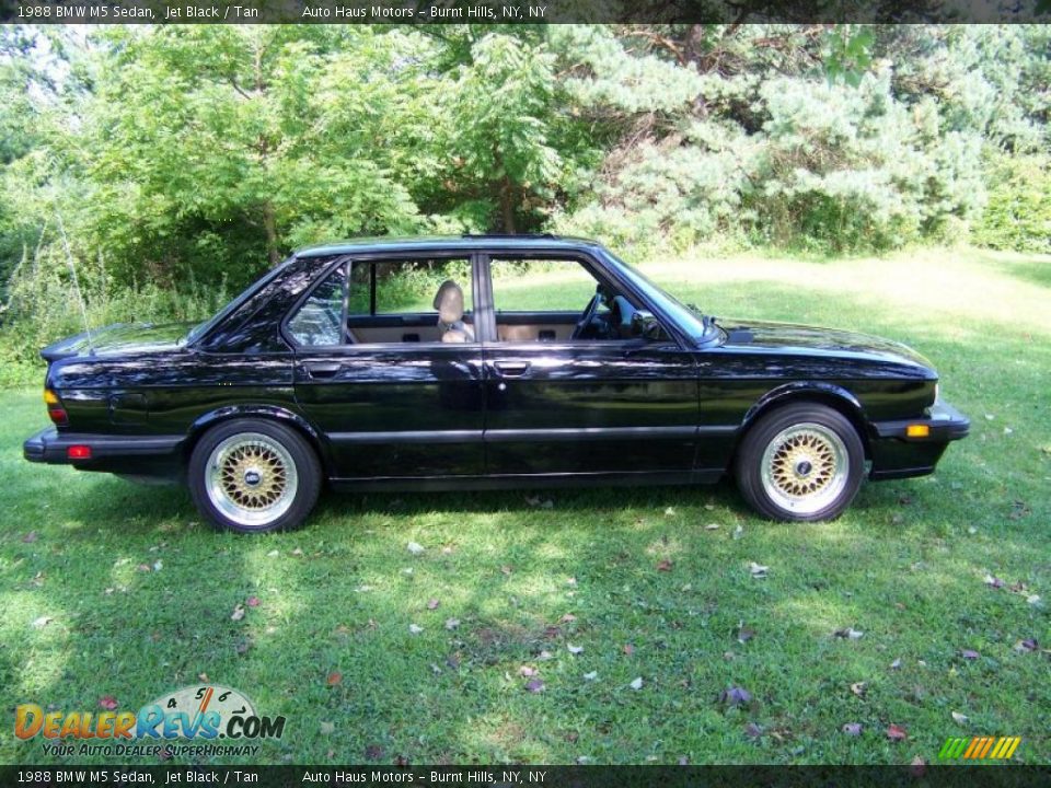 1988 BMW M5 Sedan Jet Black / Tan Photo #4