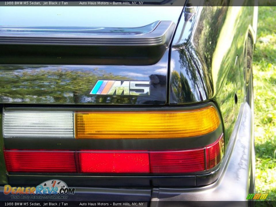 1988 BMW M5 Sedan Jet Black / Tan Photo #14
