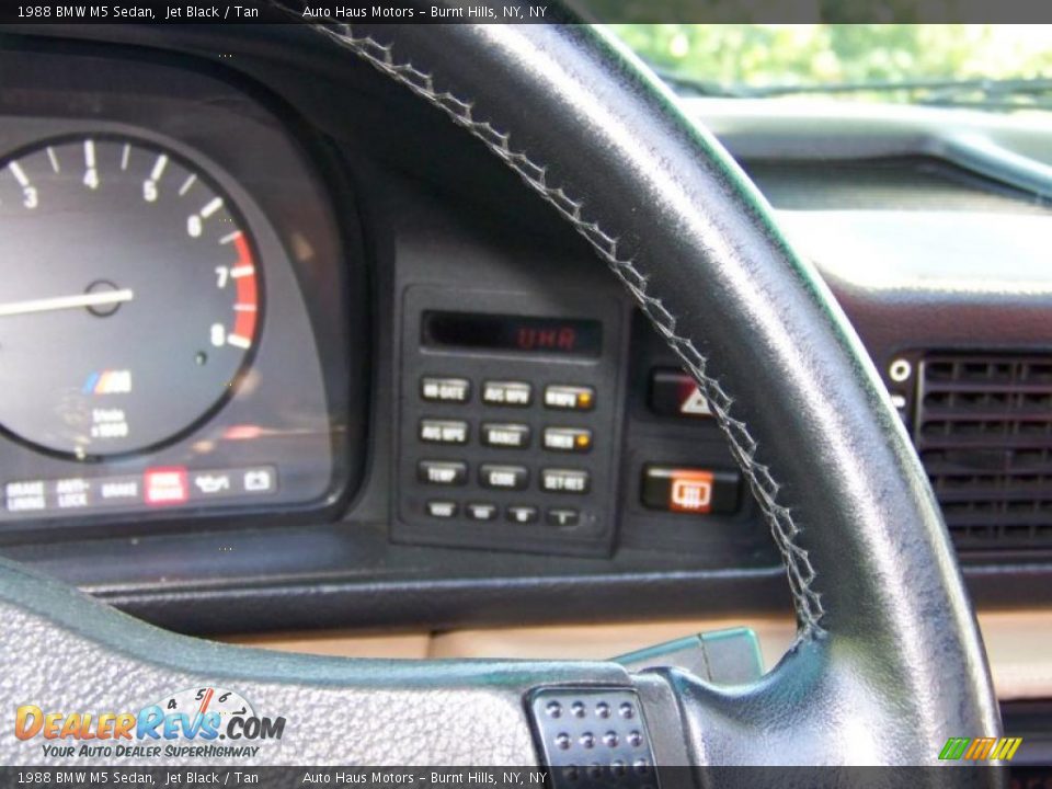 1988 BMW M5 Sedan Jet Black / Tan Photo #23