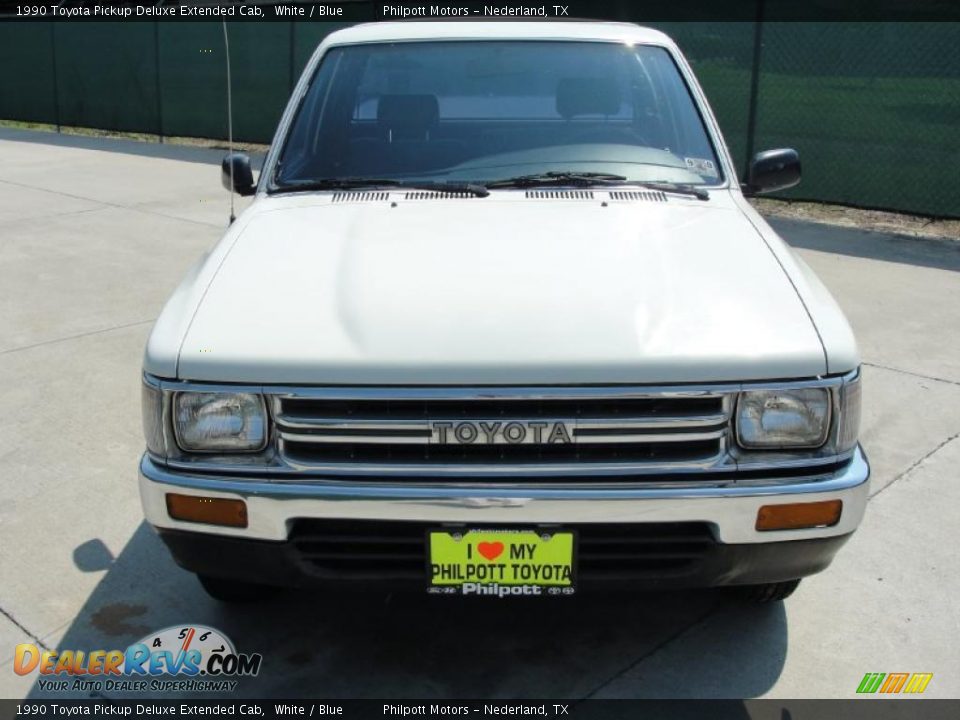 1990 Toyota Pickup Deluxe Extended Cab White / Blue Photo #8