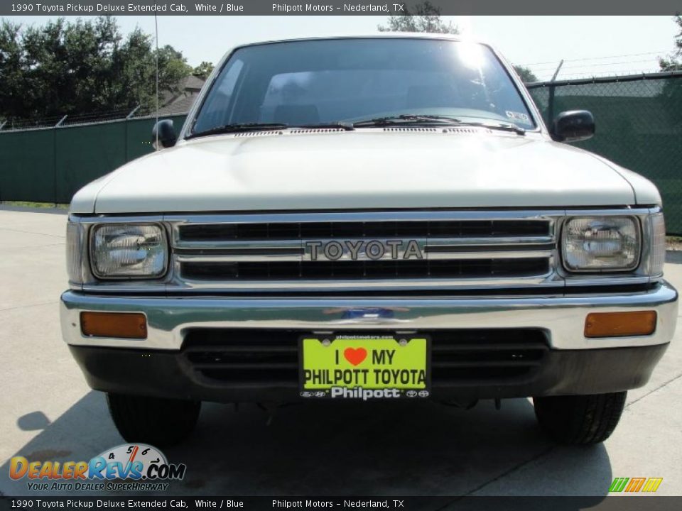 1990 Toyota Pickup Deluxe Extended Cab White / Blue Photo #9