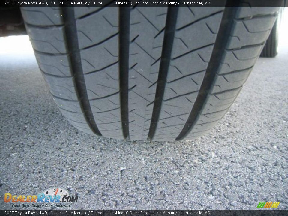 2007 Toyota RAV4 4WD Nautical Blue Metallic / Taupe Photo #32