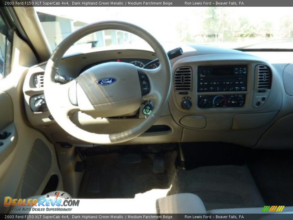 2003 Ford F150 XLT SuperCab 4x4 Dark Highland Green Metallic / Medium Parchment Beige Photo #15