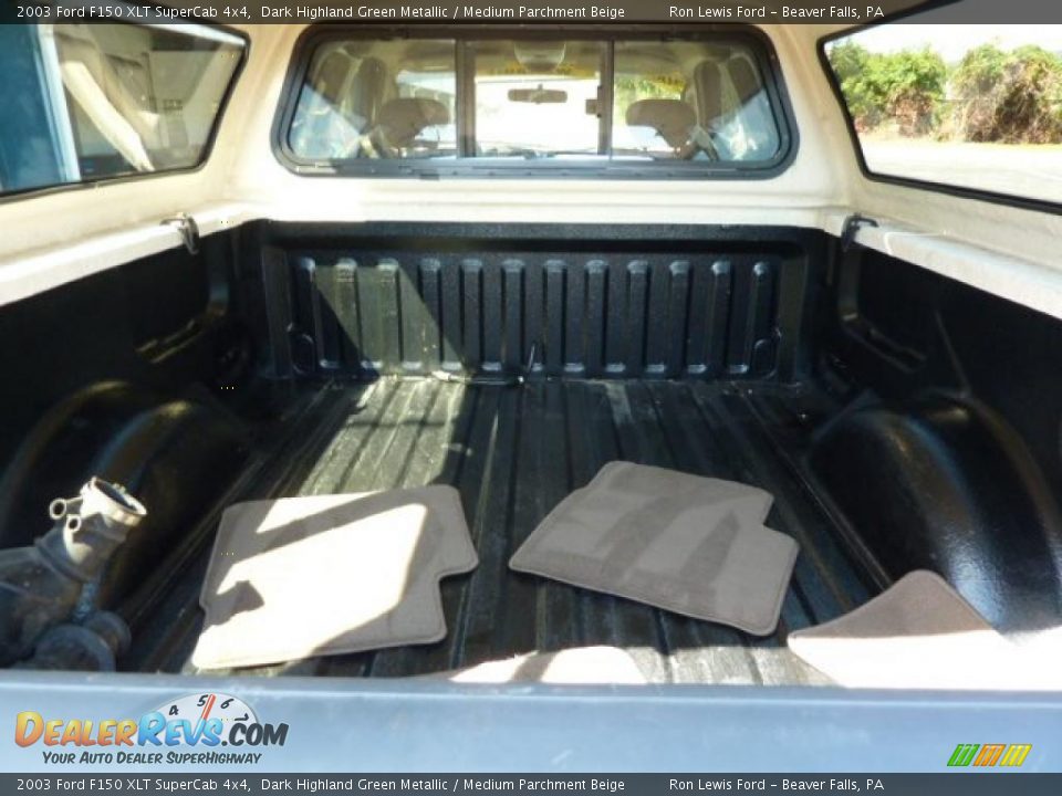 2003 Ford F150 XLT SuperCab 4x4 Dark Highland Green Metallic / Medium Parchment Beige Photo #18