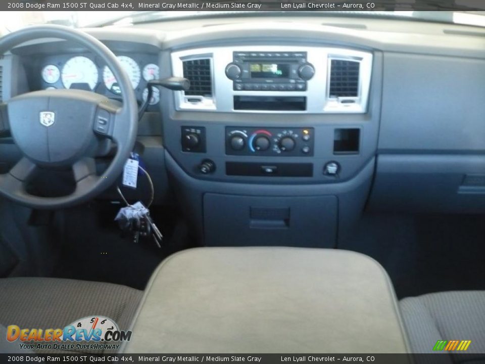 2008 Dodge Ram 1500 ST Quad Cab 4x4 Mineral Gray Metallic / Medium Slate Gray Photo #17