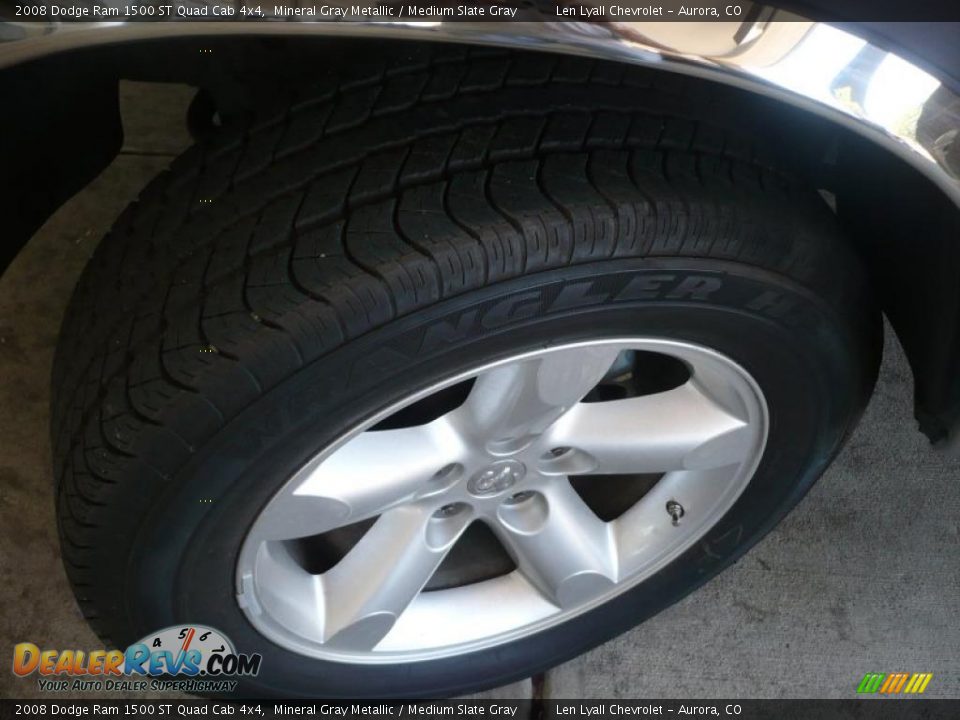 2008 Dodge Ram 1500 ST Quad Cab 4x4 Mineral Gray Metallic / Medium Slate Gray Photo #20