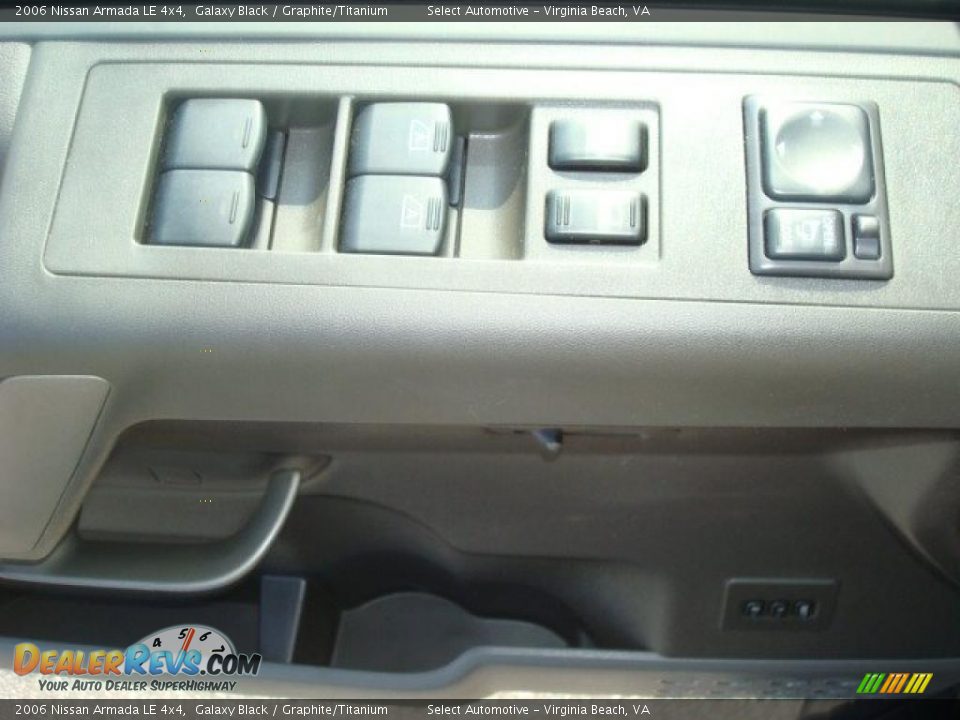 2006 Nissan Armada LE 4x4 Galaxy Black / Graphite/Titanium Photo #15