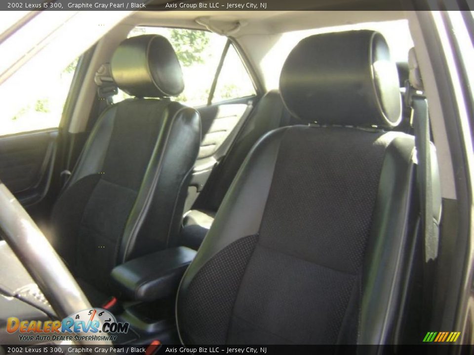 2002 Lexus IS 300 Graphite Gray Pearl / Black Photo #22