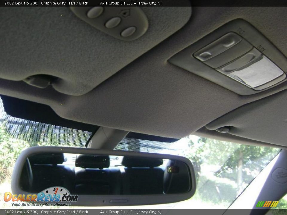 2002 Lexus IS 300 Graphite Gray Pearl / Black Photo #24