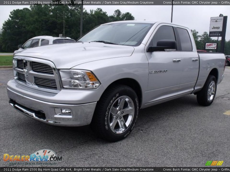 2011 Dodge Ram 1500 Big Horn Quad Cab 4x4 Bright Silver Metallic / Dark Slate Gray/Medium Graystone Photo #4