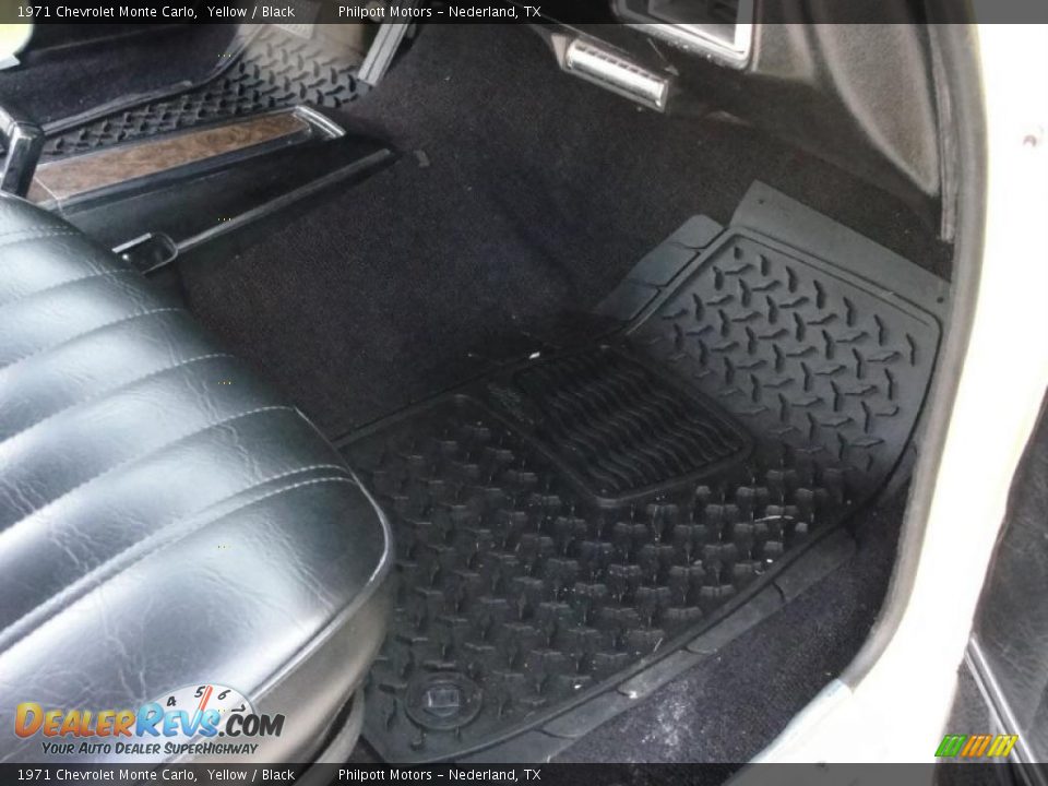 1971 Chevrolet Monte Carlo Yellow / Black Photo #28