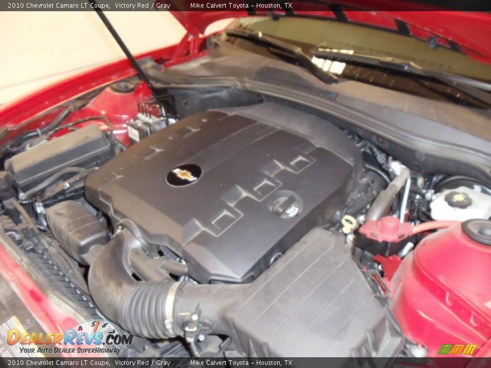 2010 Chevrolet Camaro LT Coupe Victory Red / Gray Photo #15