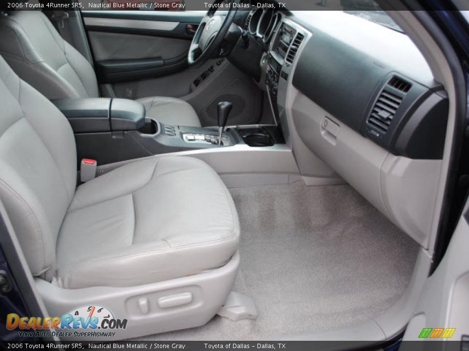 2006 Toyota 4Runner SR5 Nautical Blue Metallic / Stone Gray Photo #10