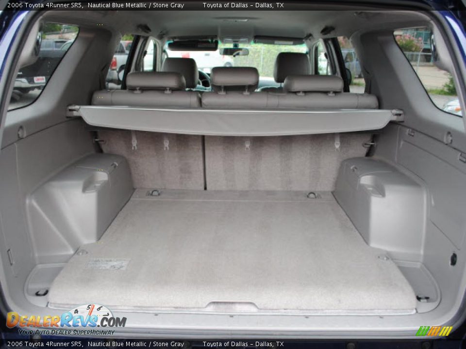 2006 Toyota 4Runner SR5 Nautical Blue Metallic / Stone Gray Photo #12