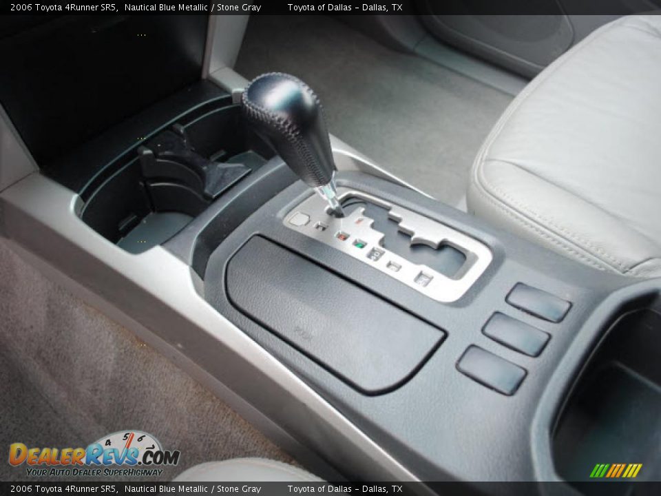 2006 Toyota 4Runner SR5 Nautical Blue Metallic / Stone Gray Photo #18