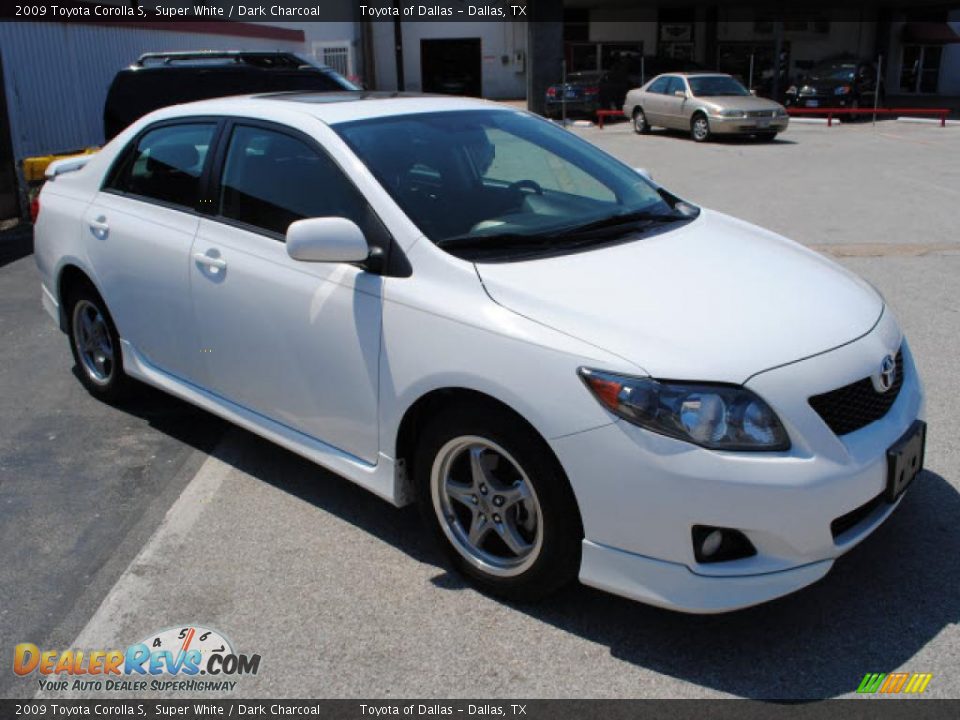 2009 Toyota Corolla S Super White / Dark Charcoal Photo #3